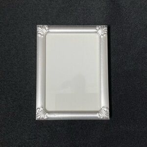 Vintage Metal Silver Easel Back 3” x 4” Picture Frame